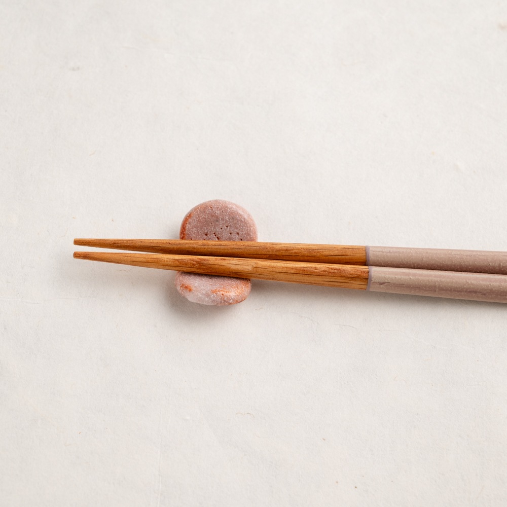 UTSUWATO ペアギフト 藍鼠 x 薄紅 志野焼箸置付き