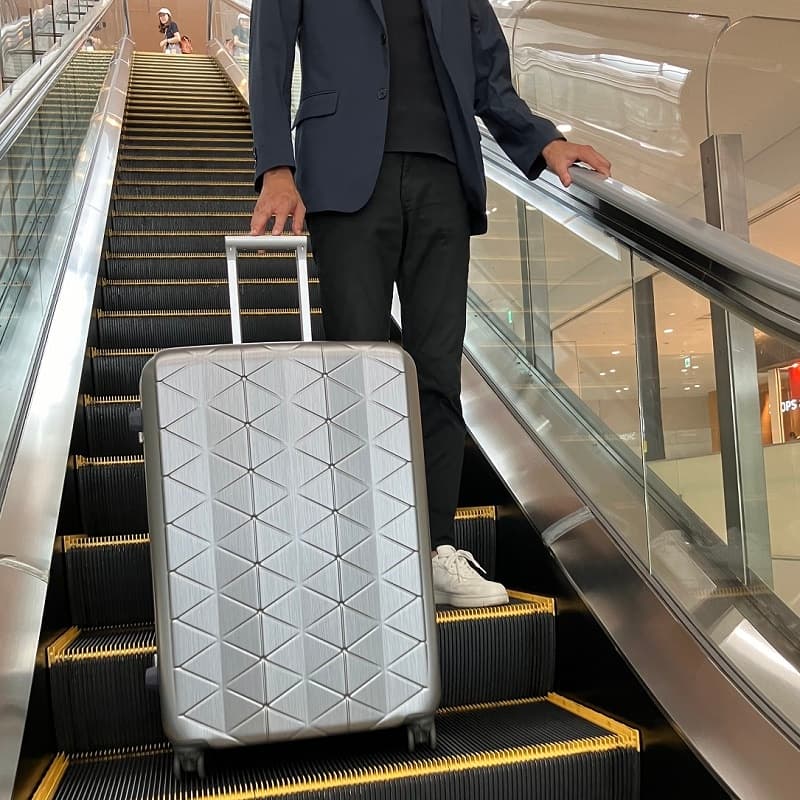 SUNCO マグネシウム 超軽量 スーツケース 63cm サンコー鞄 サンコー スーツケース 超軽量 MGC2-63 73L 63cm 3.8