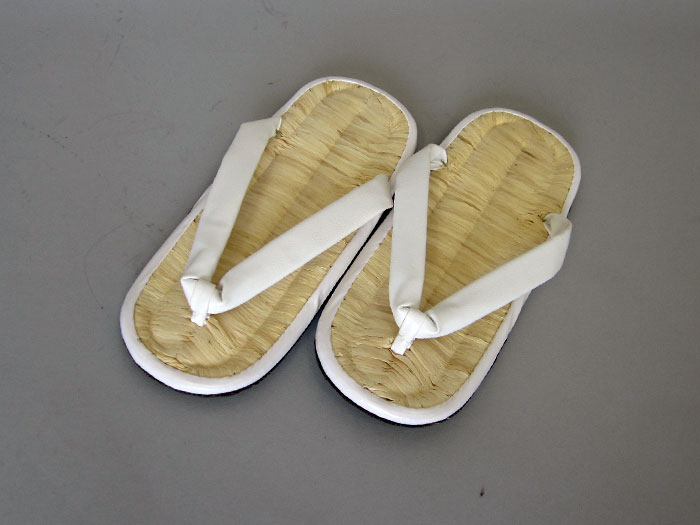 ・雪駄 [taiya-gouhi] タイヤ底 合皮 白 並大(M)～特々大(LL) | 祭り用品 祭り衣装 衣装 お祭り 祭 余興 和装 和風 おすすめ 日本 浴衣 楽天 大阪 メンズ 男性 黒 盆踊り だんじり 滑りにくい 大工方 だんじり祭り M L LL