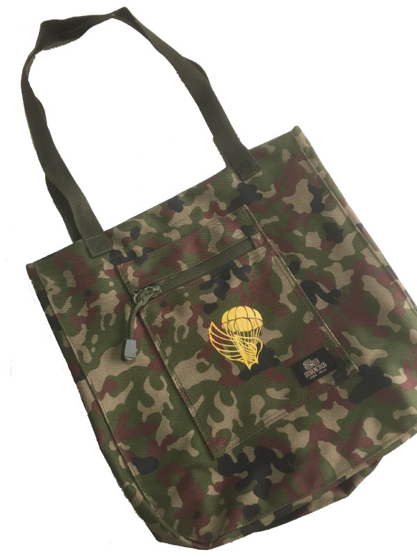 第一空挺団マーク入りオリジナル迷彩トートバッグ