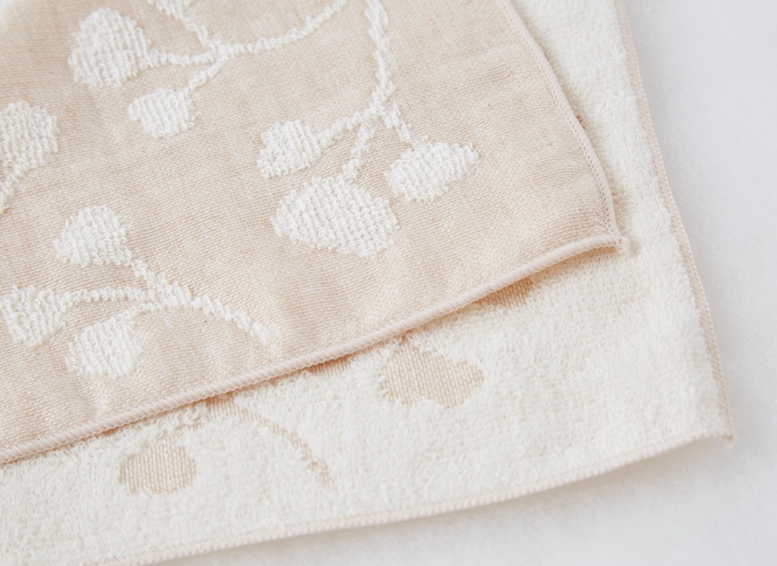 オーガニックコットン リーフ柄ミニタオル