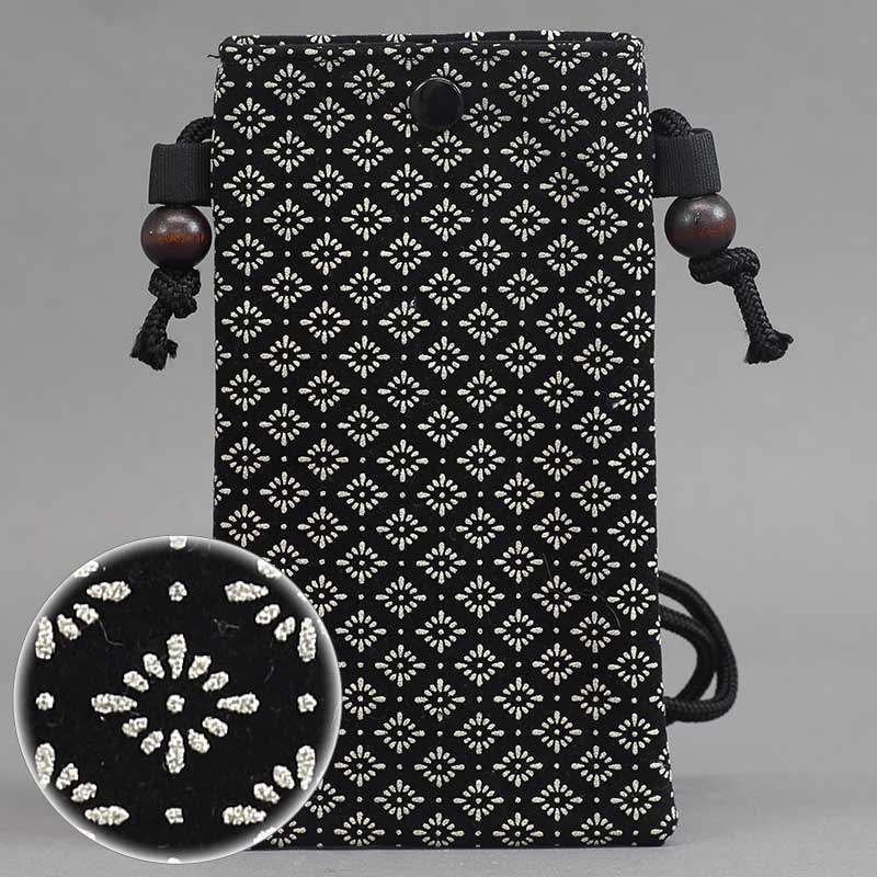 スマホ祭ポシェット□印伝調【菊菱文様｜黒白】祭用品専門店浅草絆纒屋