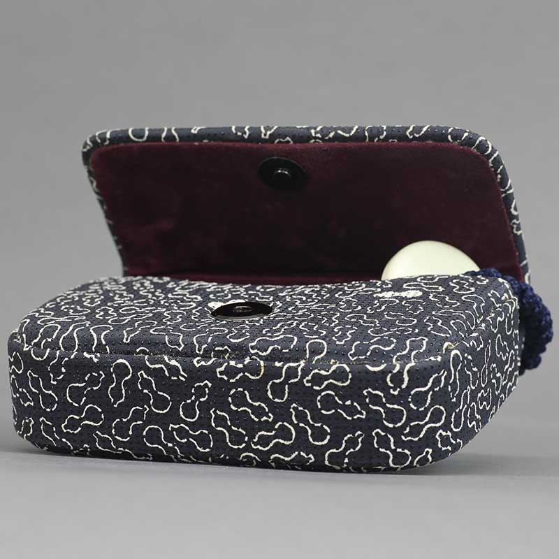 送料無料 時代物　竹形印籠・銅製瓢箪形薬入　★希少★ 送料無料 時代物 竹形印籠・銅製瓢箪形薬入 ☆希少☆ 送料無料 時代物