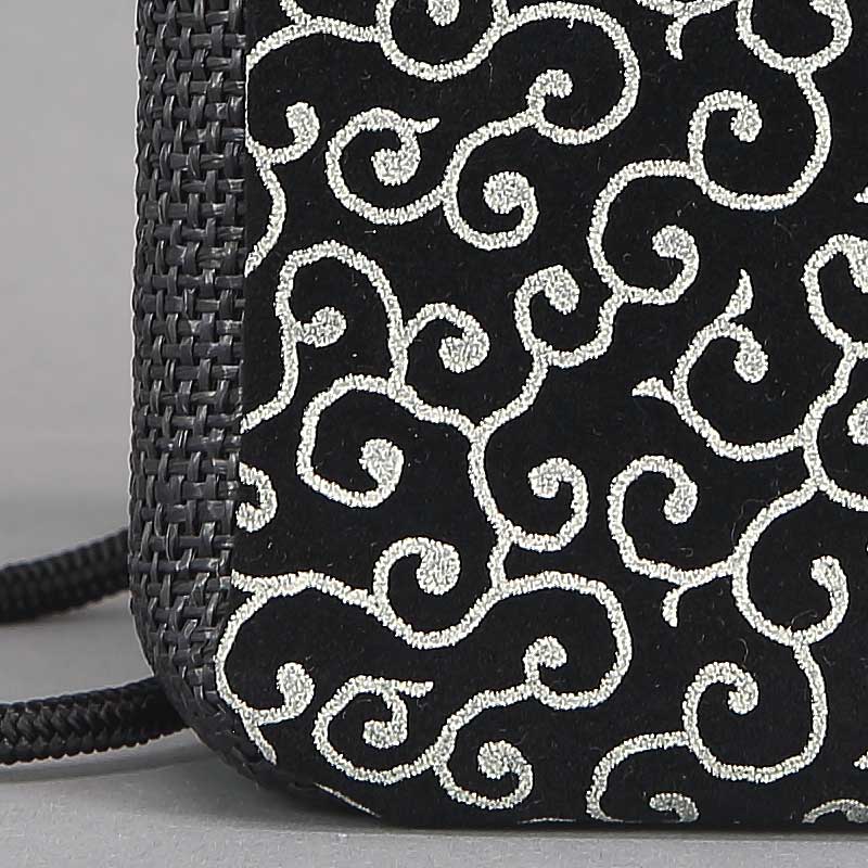 祭バッグ｜マチ付ポシェット】スエード印伝「唐草模様｜黒白」祭用品