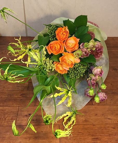 楽天市場】【ふるさと納税】【6回定期便】生花グロリオサ花束