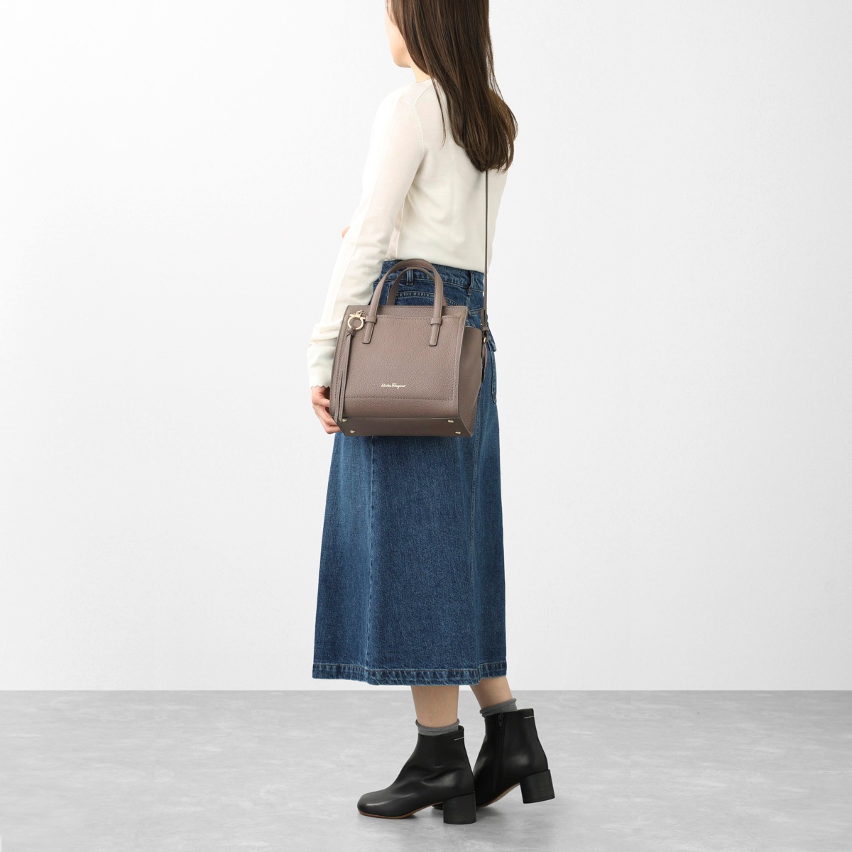 FERRAGAMO (Salvatore Ferragamo) フェラガモ トートバッグ 2WAY/AMY