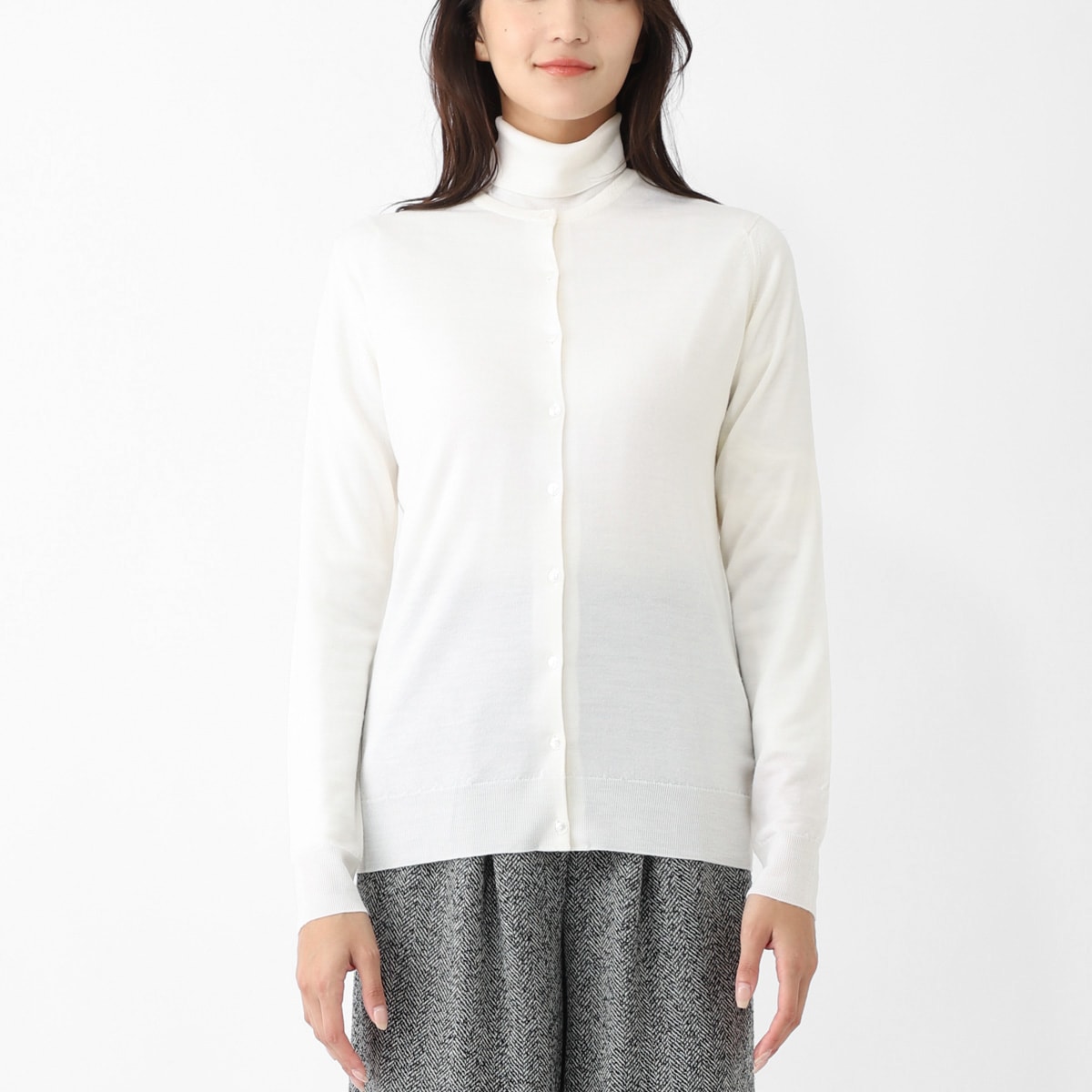 JOHN SMEDLEY ジョンスメドレー クルーネック カーディガン/BUTTERCUP エクストラファインメリノウール 30ゲージ レディース