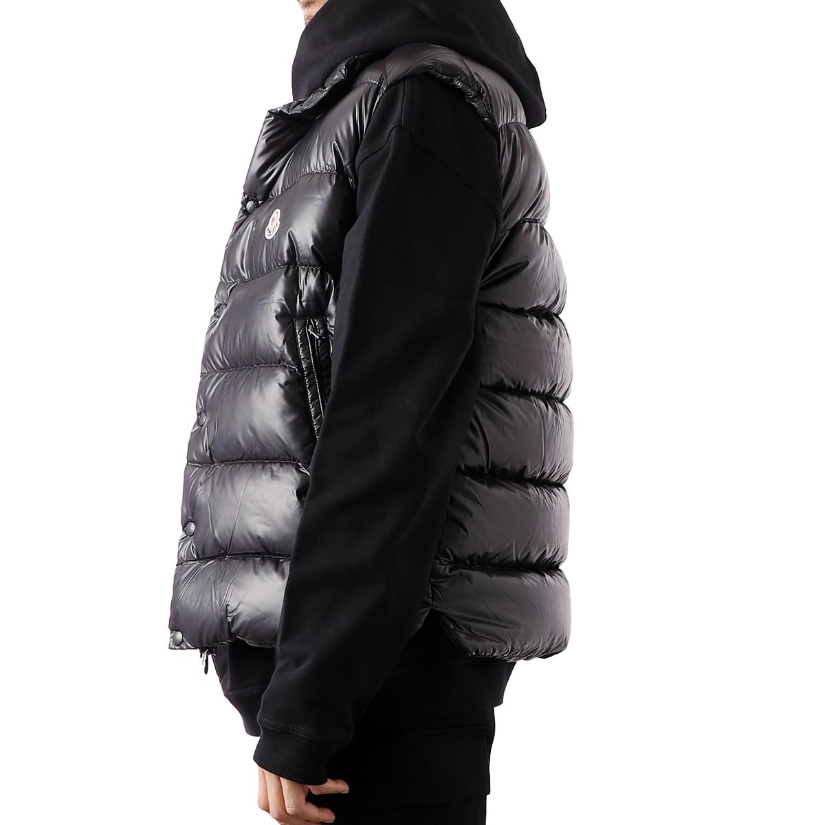 モンクレール　ダウンベスト　tib 1A00096-H2091-blk-01.jpg