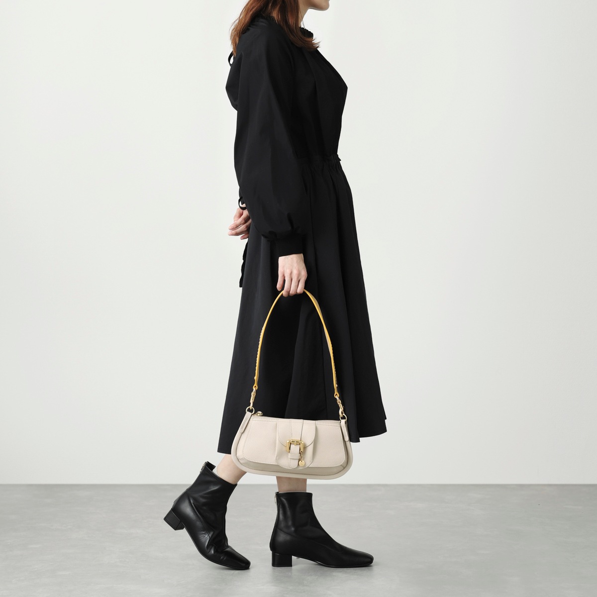 see by chloe  シーバイクロエ　ブラックスリムコート see by chloe シーバイクロエ ブラックスリムコート see by