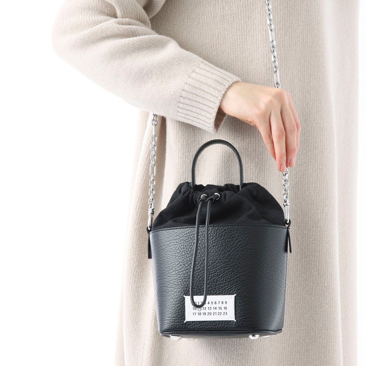 Maison Margiela メゾンマルジェラ ショルダーバッグ 2WAY/5AC BUCKET SMALL レディース