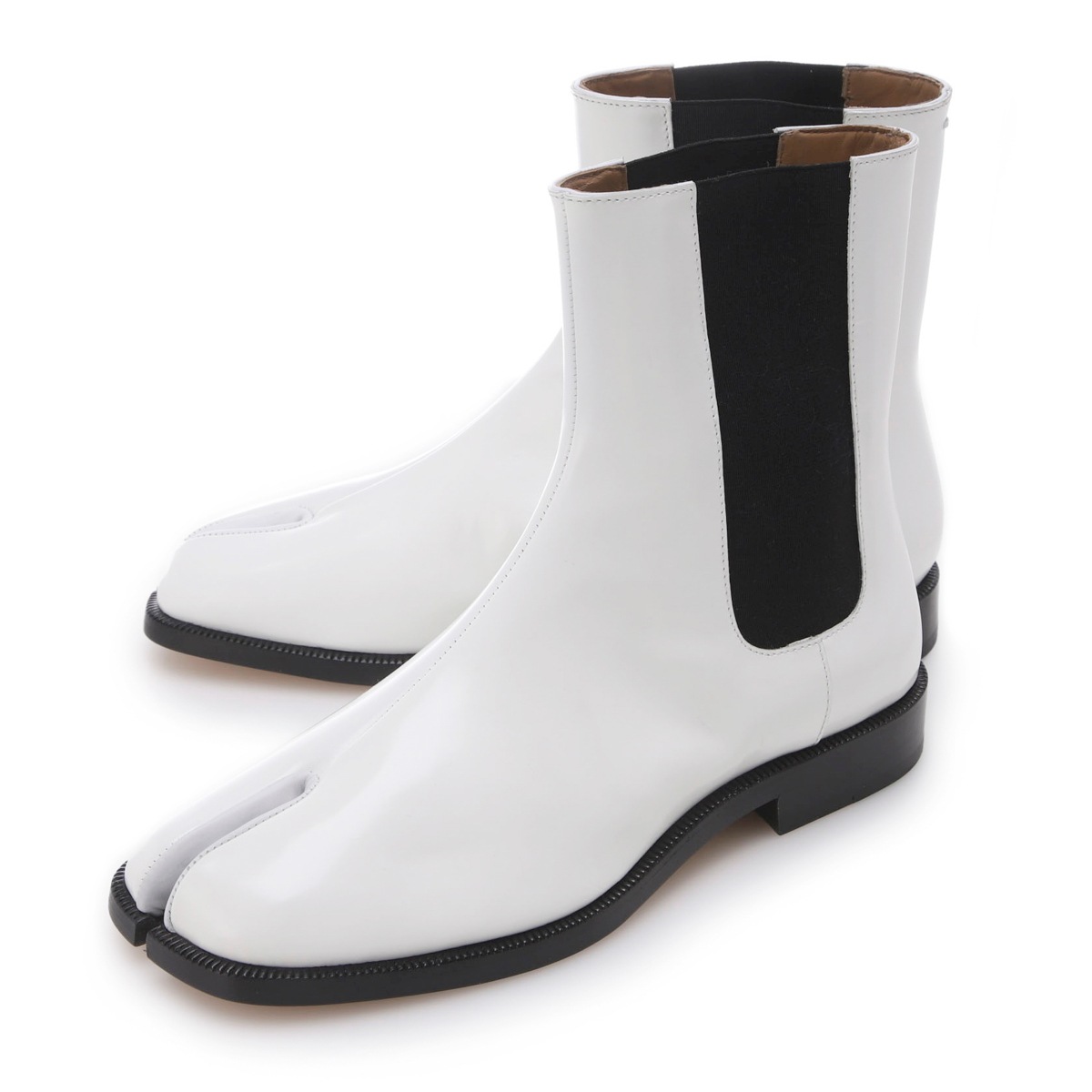 シンプルな上品さ【Maison Margiera】タビヒールアンクルブーツ Maison Margiela【メゾン マルジェラ】 タビアンクルブーツ