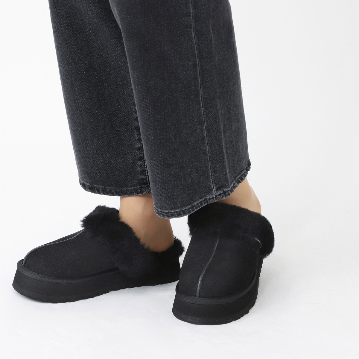 りな 厚底 スリッパ オーストラリア発ブランド OZWEAR UGG Cozy Up with Ugg Sydney Platform Slippers | OZWEAR UGG