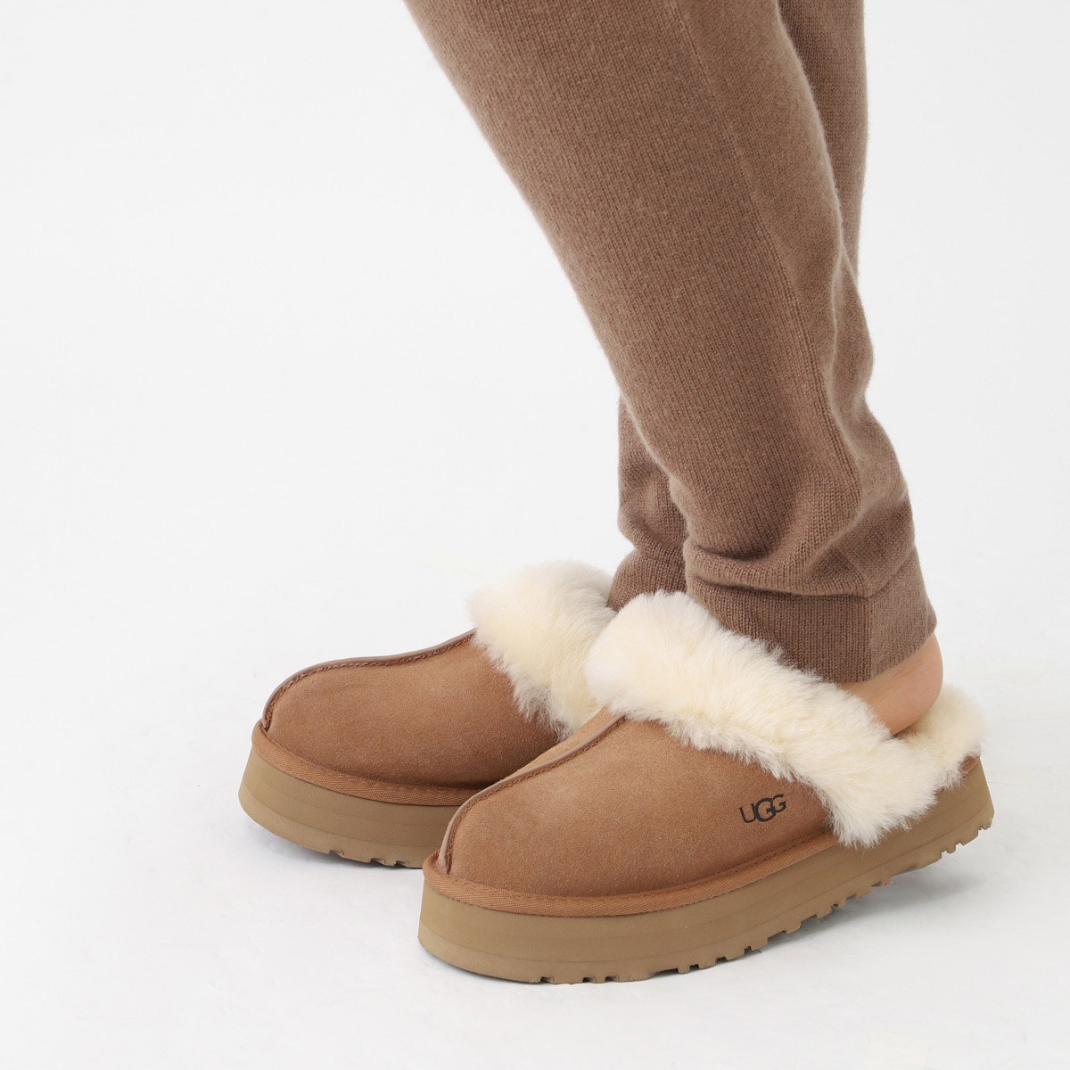 UGG Australia アグオーストラリア スリッポン/DISQUETTE レディース