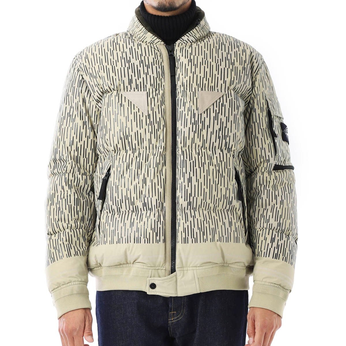 アウトレット】【ラスト1点】STONE ISLAND ストーンアイランド ダウン