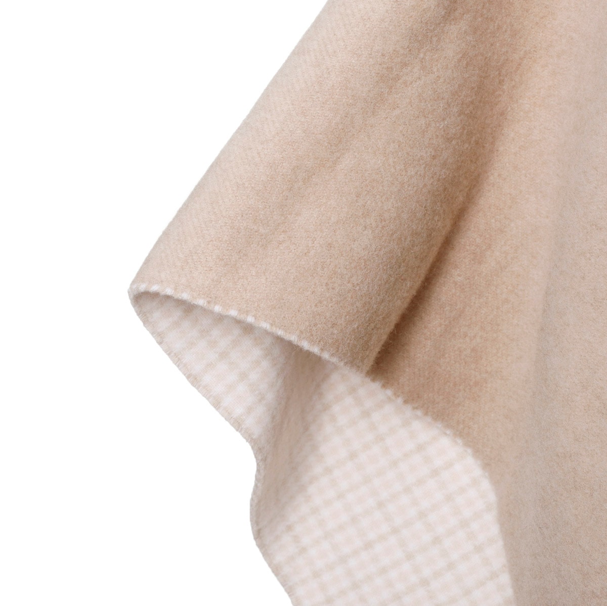 ❤❤最終お値下❤❤極上美品【FENDI】ふんわりとても柔らか❤❤ストール❤❤ FENDI フェンディ ストール/ポンチョ レディース | レディース