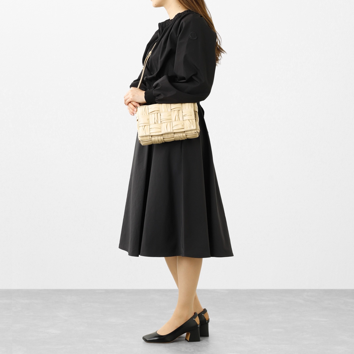 BOTTEGA VENETA ボッテガヴェネタ ショルダーバッグ/CASSETTE レディース