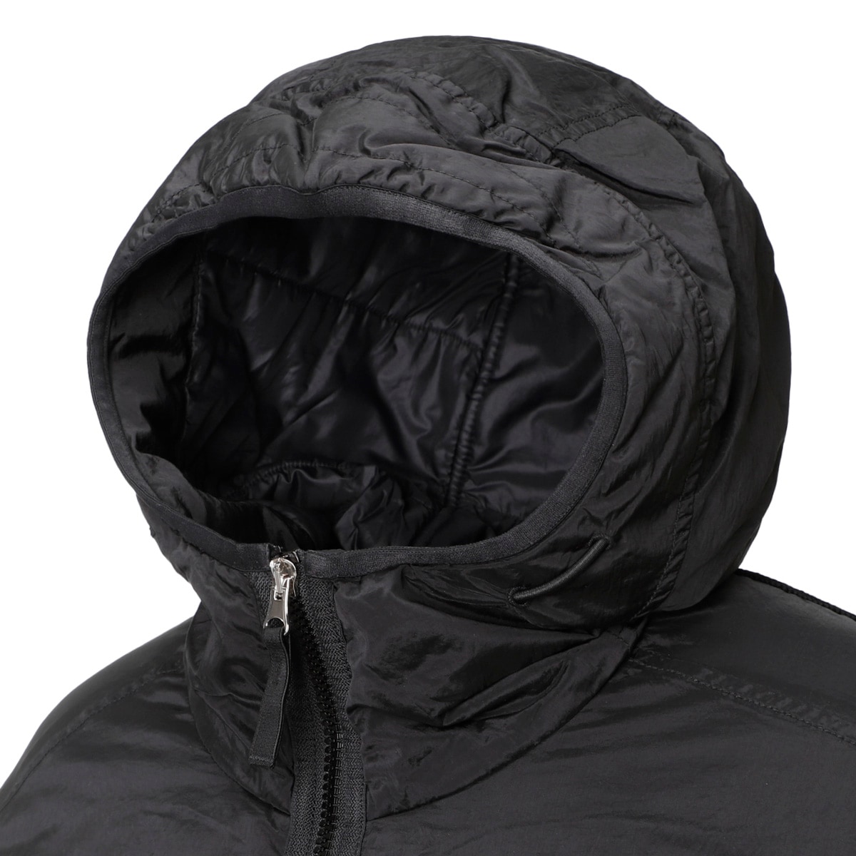 アウトレット】STONE ISLAND ストーンアイランド 中綿入り ジップ