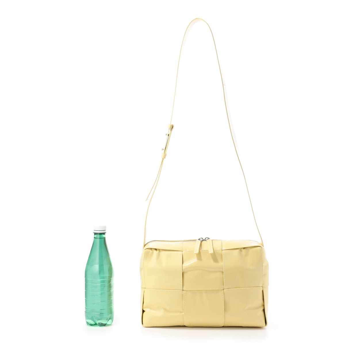 BOTTEGA VENETA ボッテガヴェネタ クロスボディバッグ/カメラバッグ/ARCO CAMERA BAG メンズ