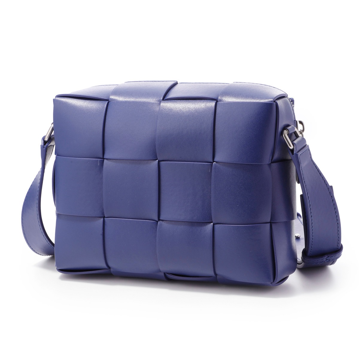 BOTTEGA VENETA ボッテガヴェネタ クロスボディバッグ/カメラバッグ/CASSETTE CAMERA BAG メンズ