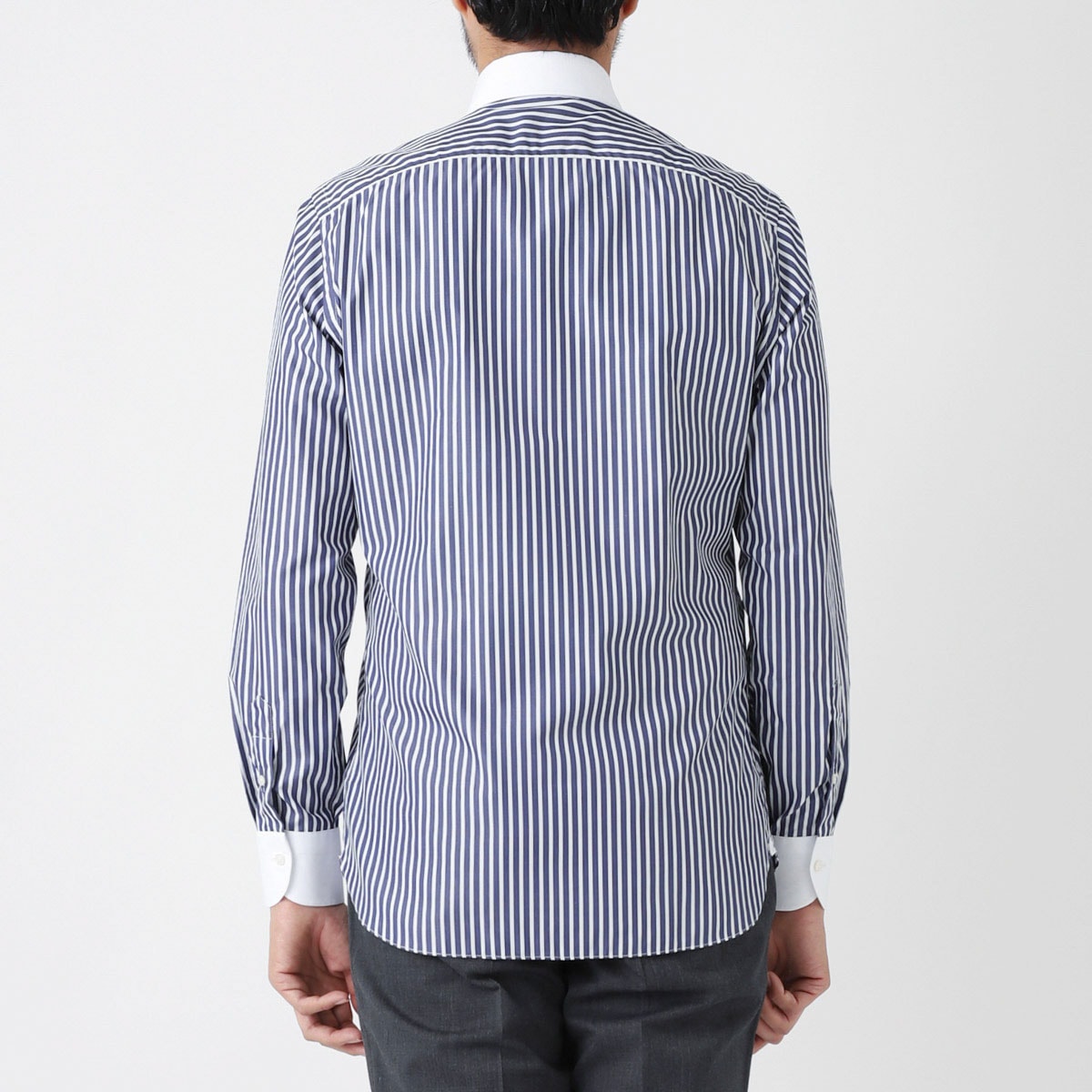 イタリア製　BORRIELLO（ボリエッロ）　ナイロンストレッチ　メンズブラウス イタリア製 BORRIELLO（ボリエッロ） ナイロンストレッチ メンズ