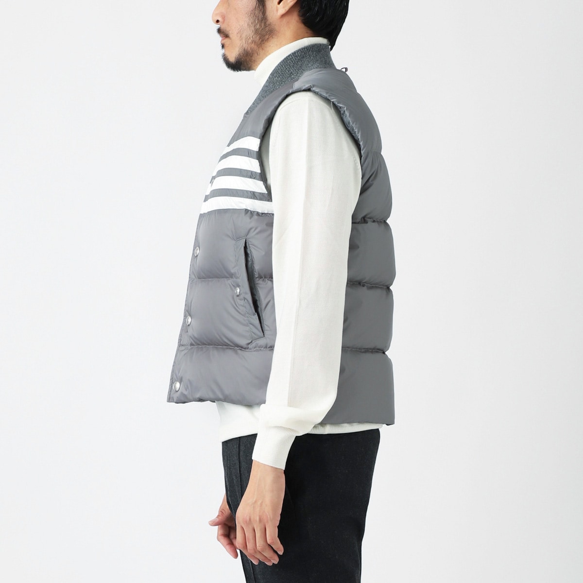 トム・ブラウン（THOM BROWNE）のフード付きダウンベスト サイズ