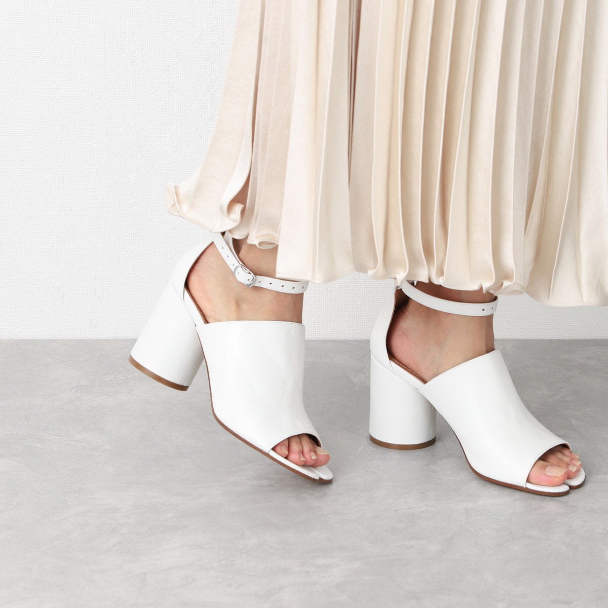 アウトレット】Maison Margiela メゾンマルジェラ ストラップサンダル