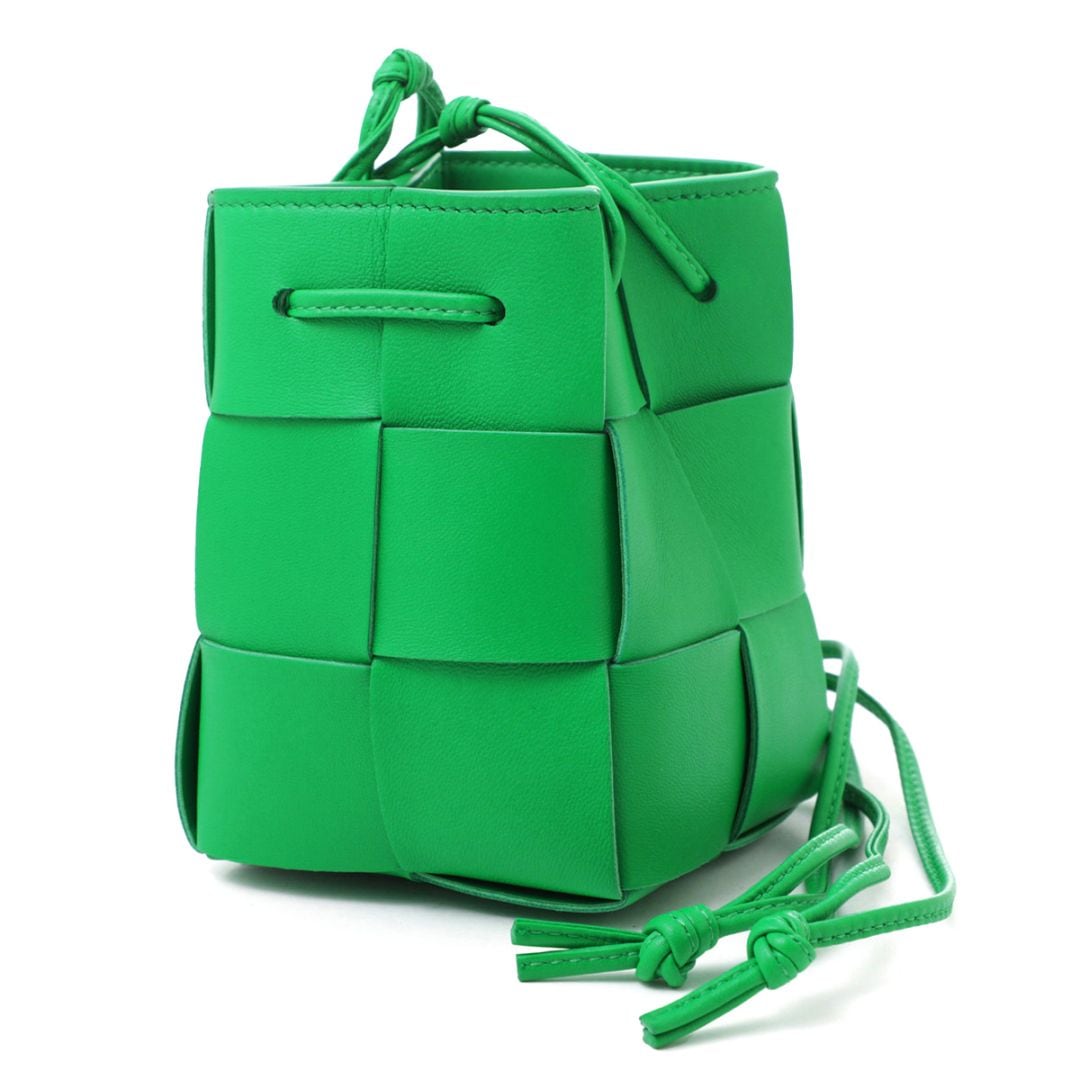 Cjamさま専用☺︎ BOTTEGAVENETA カセットバッグ ボディバッグミニ