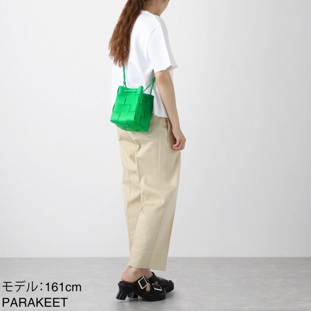 BOTTEGA VENETA ボッテガヴェネタ クロスボディバッグ/バケットバッグ/SMALL CASSETTE BUCKET BAG レディース