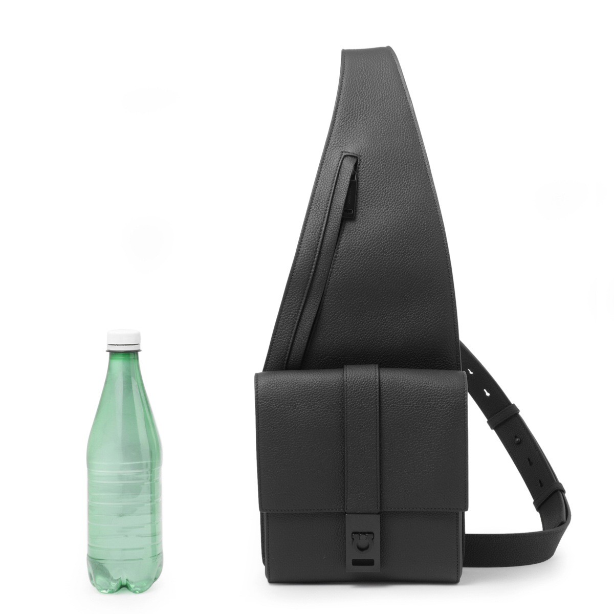 FERRAGAMO (Salvatore Ferragamo) フェラガモ クロスボディ