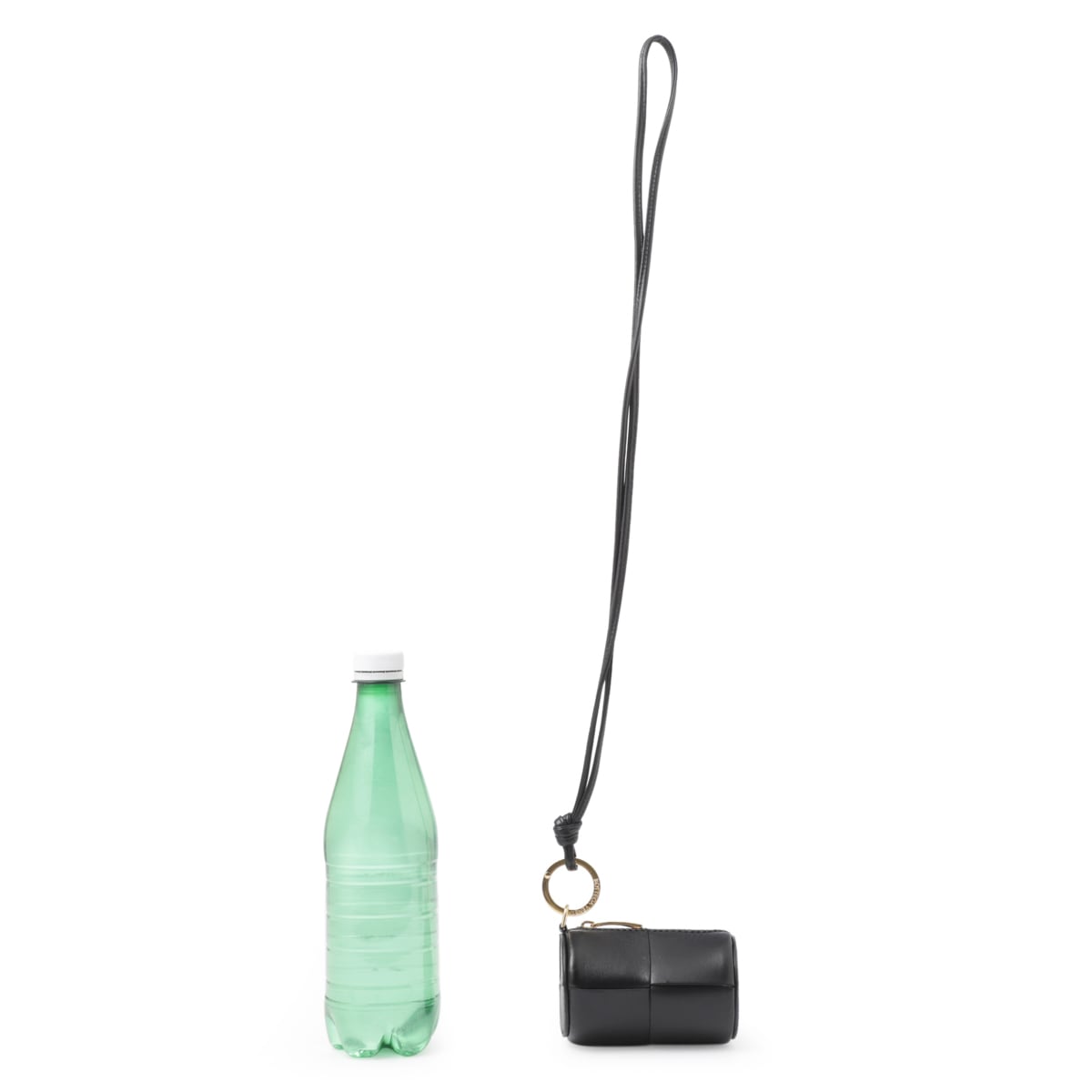 BOTTEGA VENETA ボッテガヴェネタ ストラップ付き ポーチ