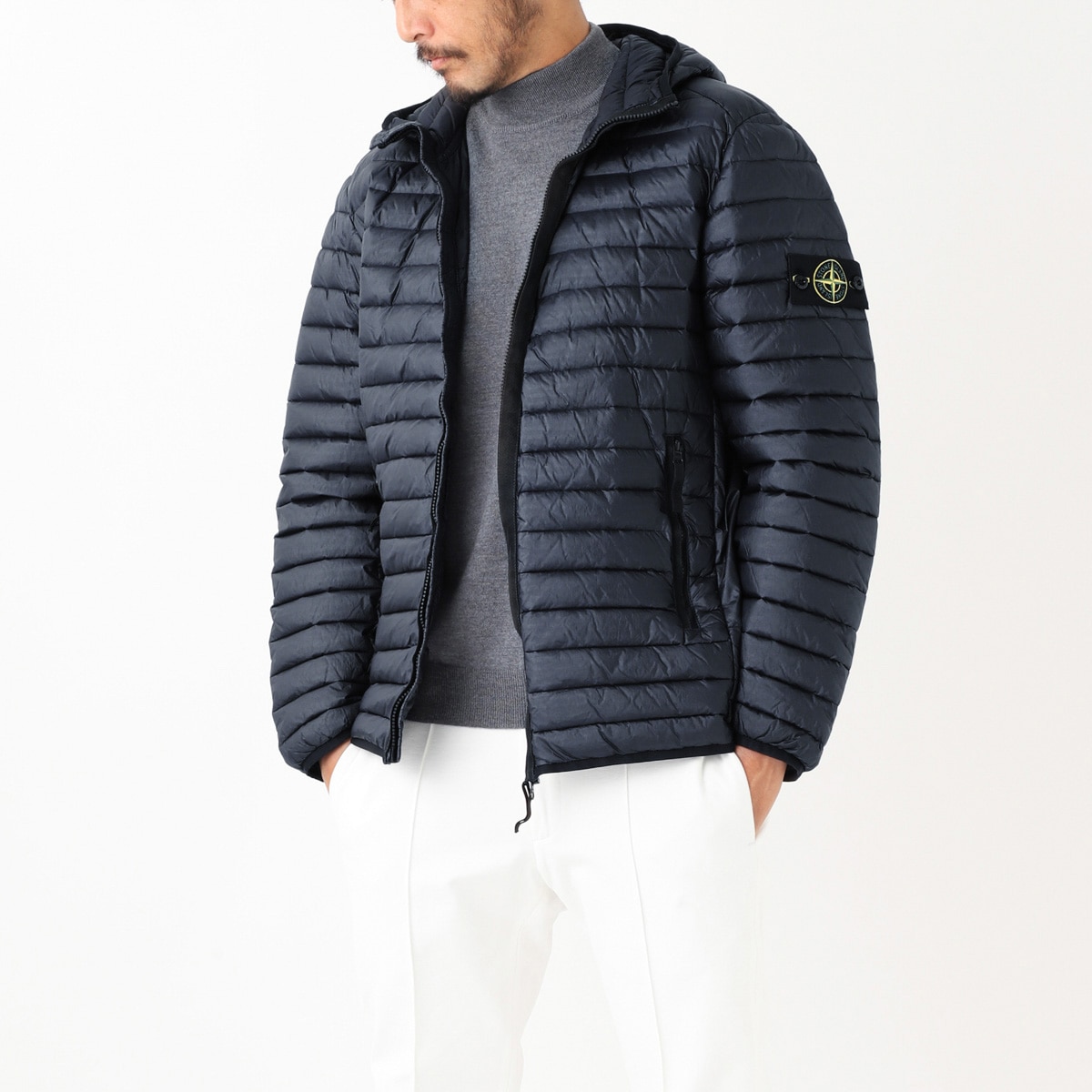 【タイムセール TOPS】STONE ISLAND ストーンアイランド ダウンジャケット/40324 LOOM WOVEN CHAMBERS RECYCLED NYLON DOWN-TC PACKABLE メンズ