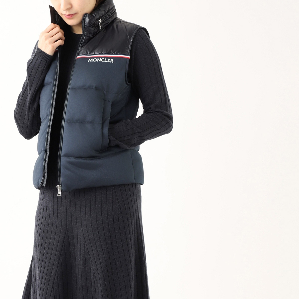 モンクレール　ダウンベスト　レディース　黒　キッズ　12A アウトレット】MONCLER モンクレール ダウンベスト/KIDS キッズ/PETER