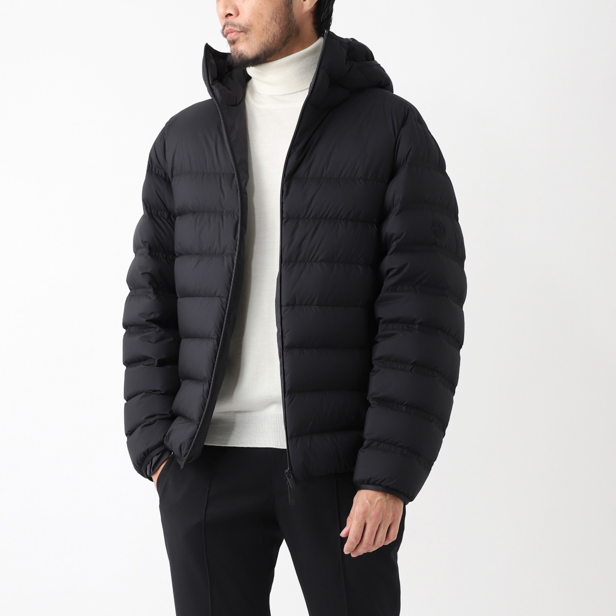 未使用級 大きいサイズ モンクレール アルモワーズ ダウンジャケット ブラック5 アウトレット】【ラスト1点】MONCLER モンクレール ダウンジャケット