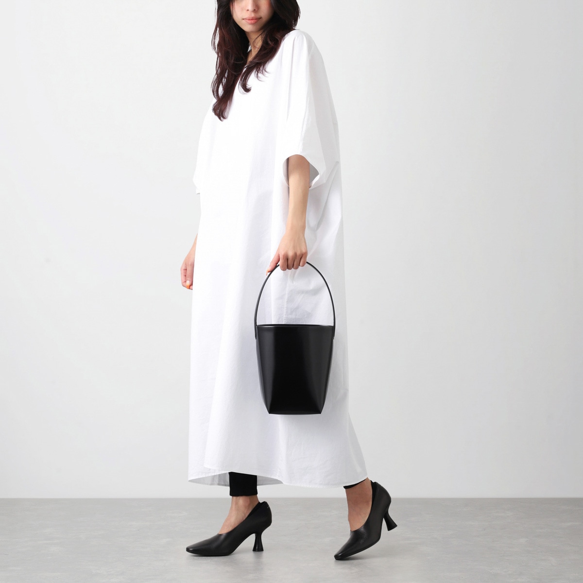 新色完売カラー★THE ROW ★ Small N/S Park Tote ミッドナイト Small N/S Park Tote Bag Black in Leather – The Row