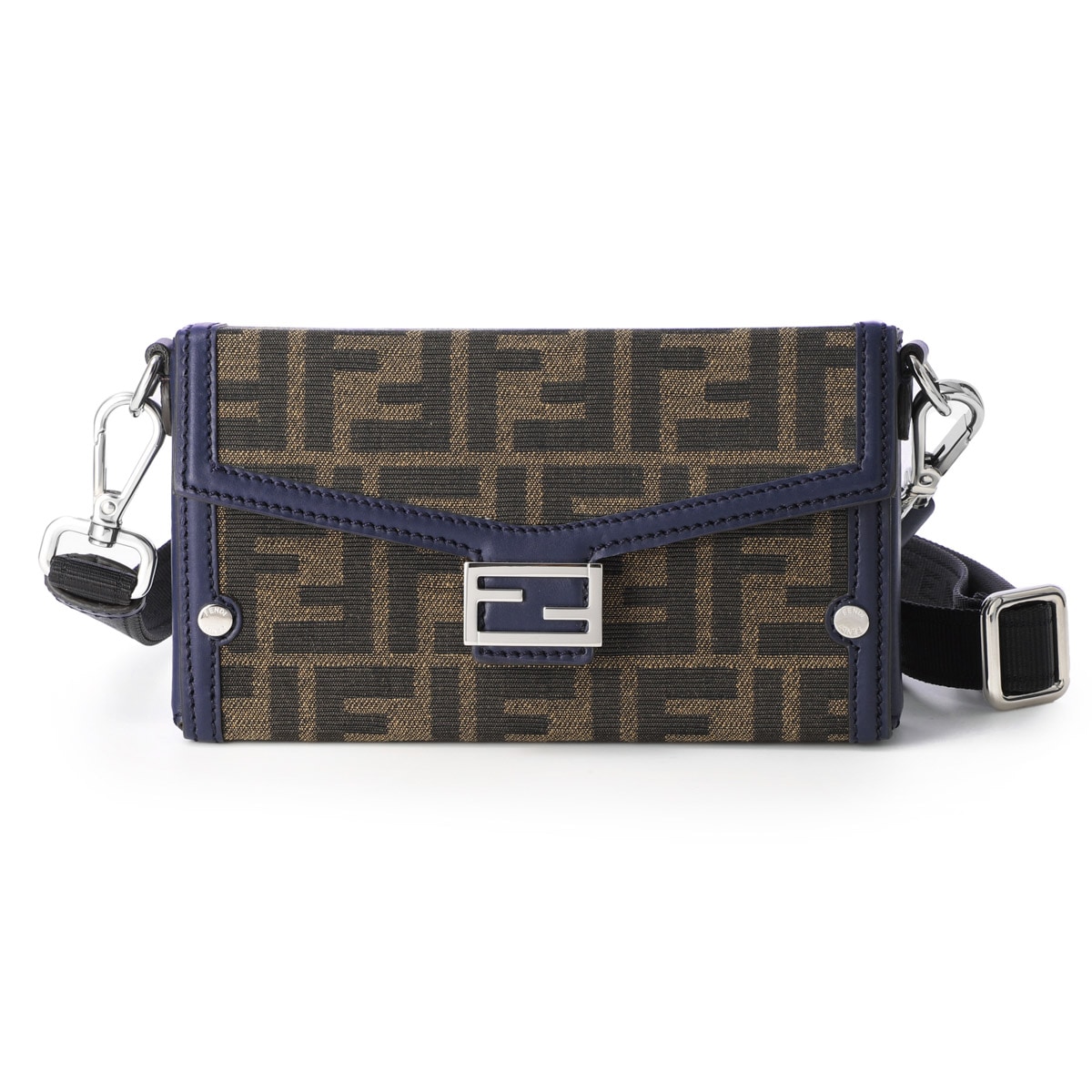 FENDI フェンディ フォンケース/BAGUETTE SOFT TRUNK PHONE POUCH 