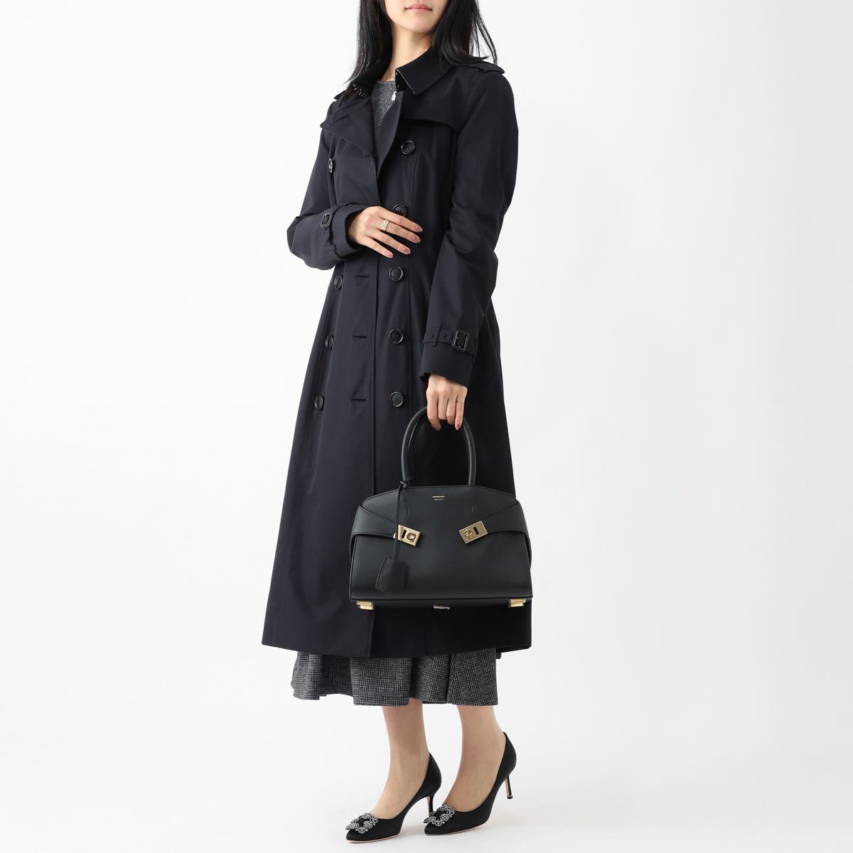 FERRAGAMO フェラガモ ハンドバッグ 2WAY/ショルダーバッグ/HUG SMALL レディース