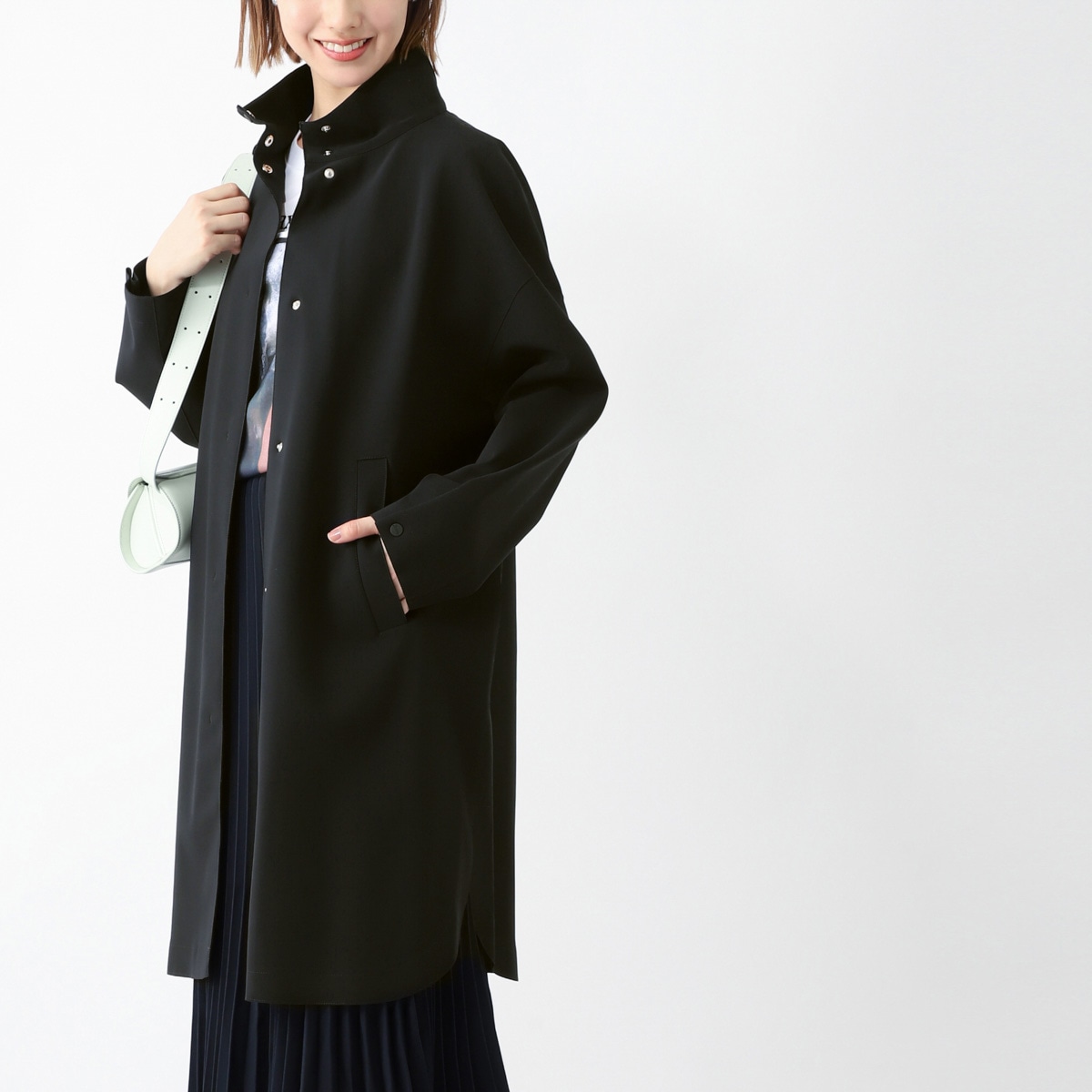 レディース・ブランド一覧,□ H,HERNO | モダンブルー