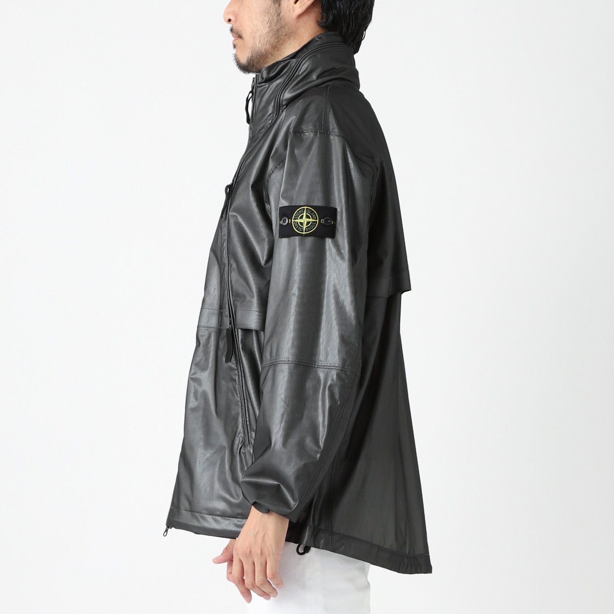 ストーンアイランド　ナイロンメタルジップジャケット　Lサイズ STONE ISLAND ナイロンメタル ジップジャケット GOLD Lサイズ