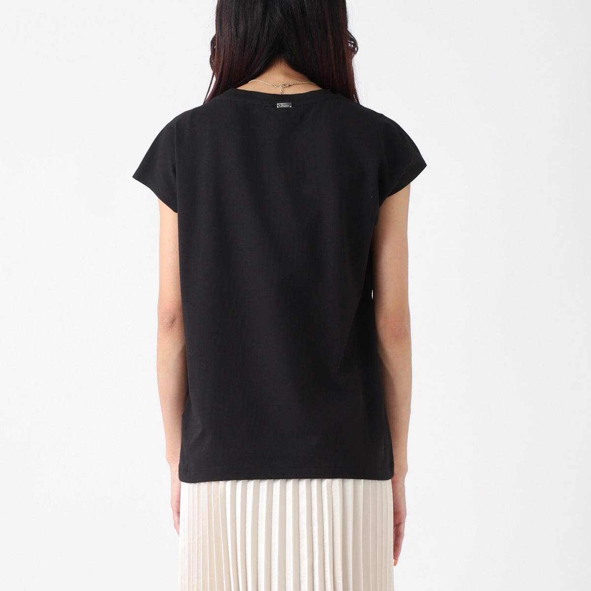 HERNO クルーネックTシャツ jg000211d-52009 HERNO ヘルノ クルーネックTシャツ/フレンチスリーブTシャツ