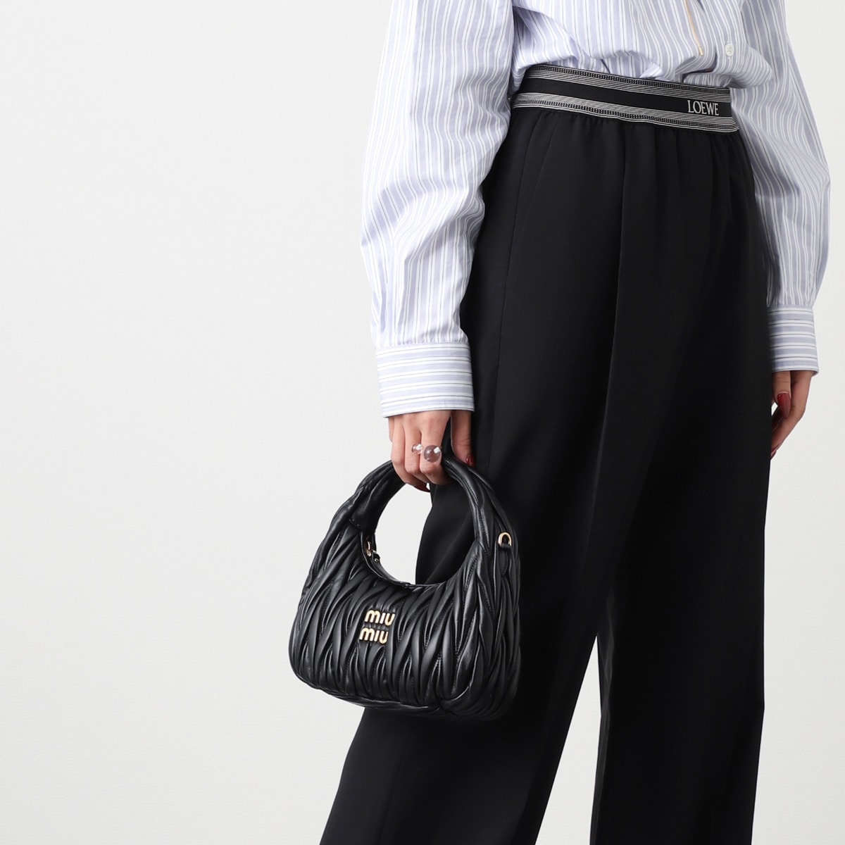 miu miu ミュウミュウ ショルダーバッグ 2WAY/ホーボーバッグ/WANDER MATELASSE NAPPA LEATHER HOBO BAG レディース