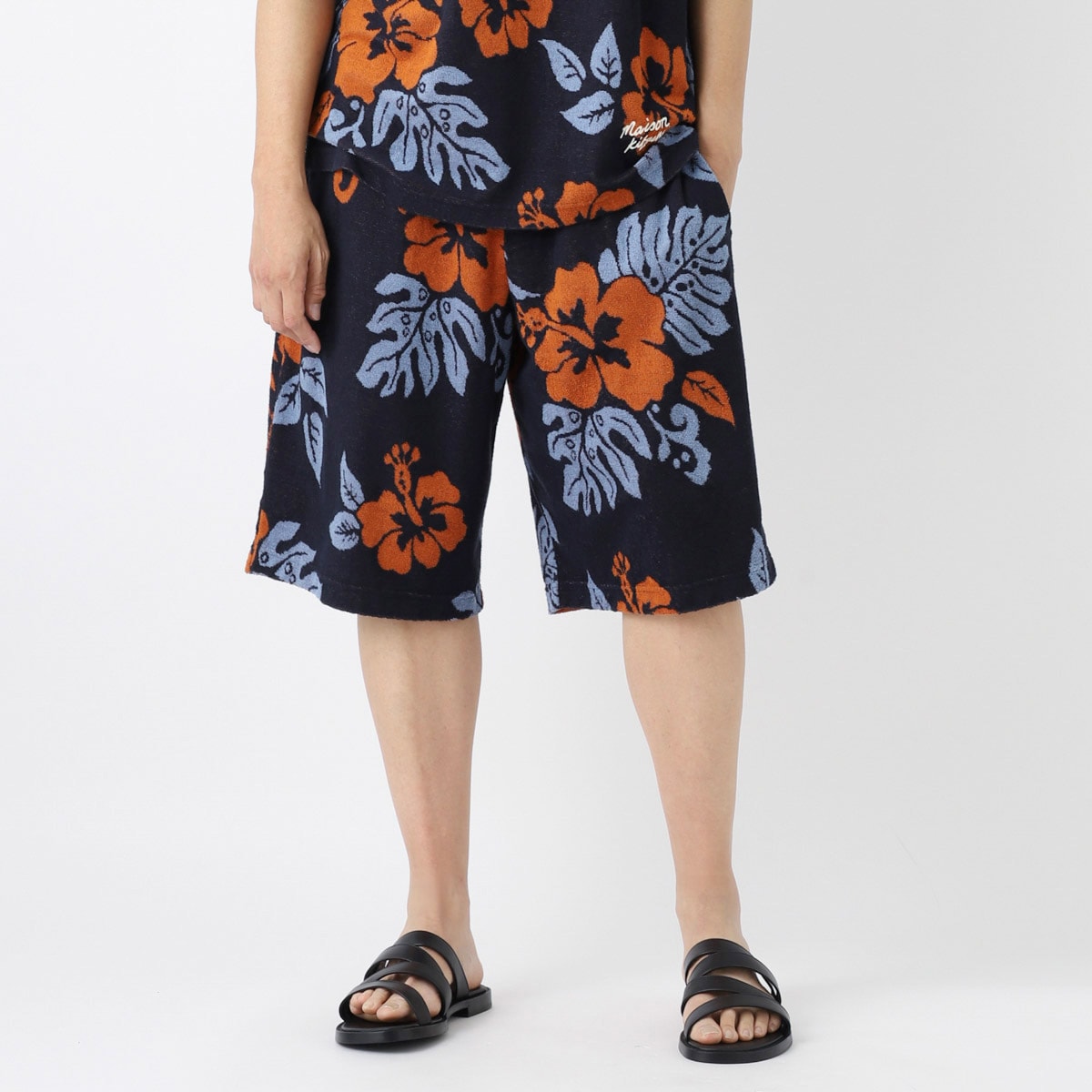 【アウトレット】MAISON KITSUNE メゾンキツネ ハーフパンツ/JACQUARD OVERSIZE JOG SHORTS IN TOWELLING メンズ