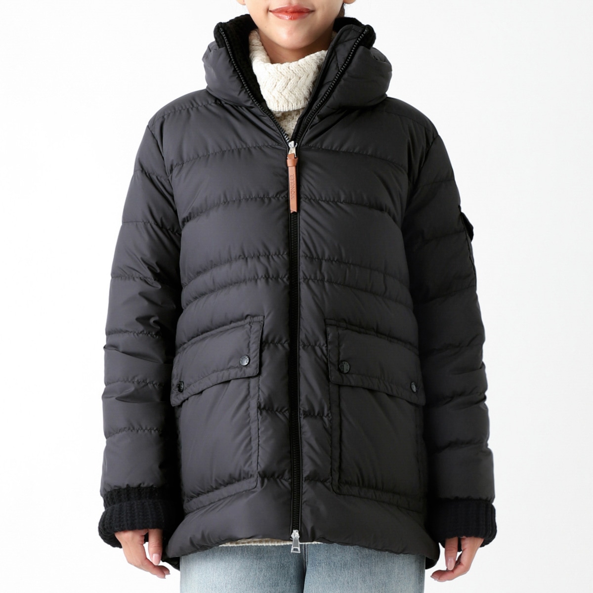 アウトレット】【ラスト1点】MONCLER モンクレール ダウン アウトレット】【ラスト1点】MONCLER モンクレール ダウン
