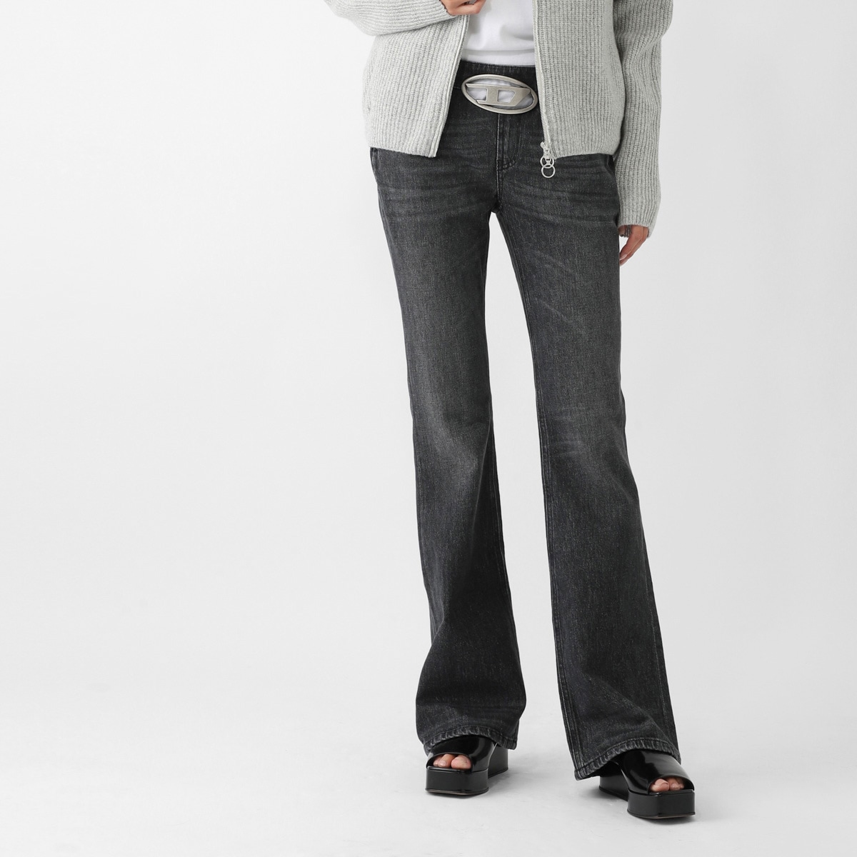 【4万円均一】【アウトレット】DIESEL ディーゼル ジップフライジーンズ/BOOTCUT AND FLARE JEANS 1969 D-EBBEY 0CKAH レディース