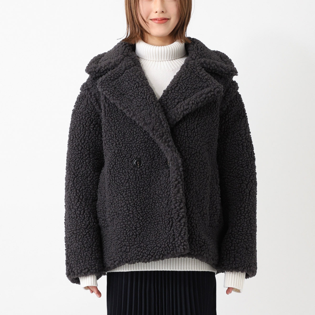 再入荷★完売前に UGG もこもこ Gertrude ショート テディコート 楽天市場】UGG アグ GERTRUDE SHORT TEDDY COAT ガートルード