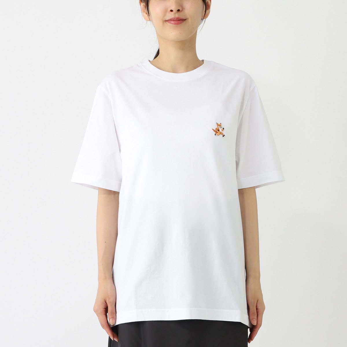 新作★MAISON KITSUNE*スタイルを格上げ*コンフォートTシャツ MAISON KITSUNE メゾンキツネ クルーネックTシャツ/SPEEDY FOX