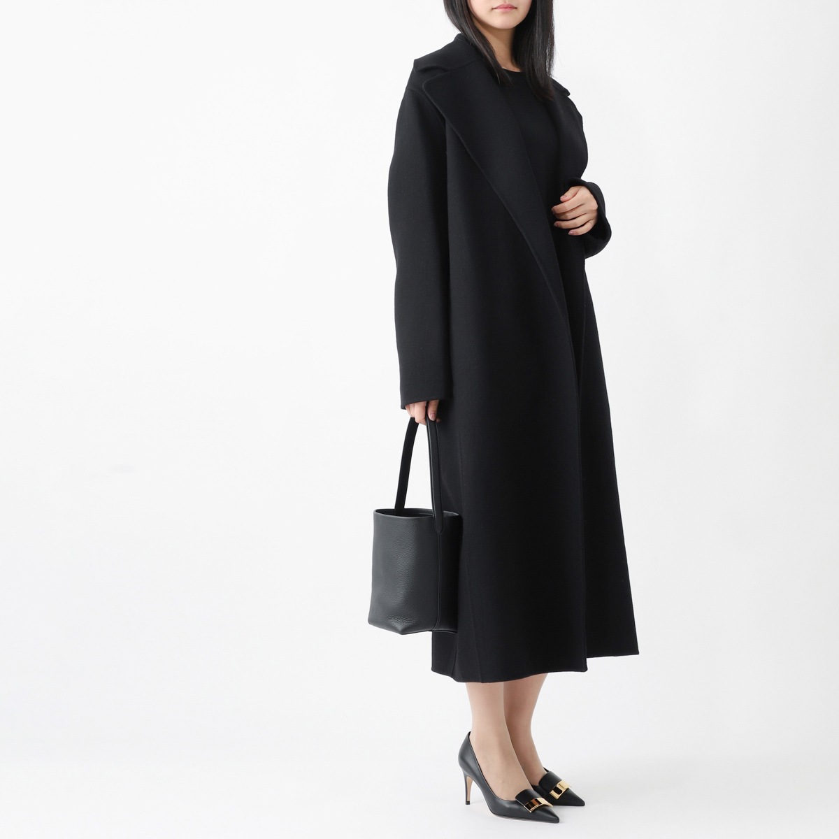 the row malika coat ザロウ　マリカ　コート The Row: ブラック Malika コート | SSENSE 日本