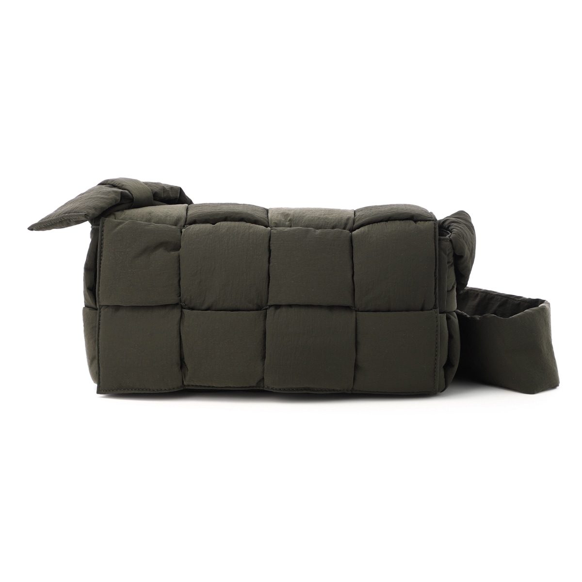 BOTTEGA VENETA ボッテガヴェネタ ショルダーバッグ/PADDED CASSETTE