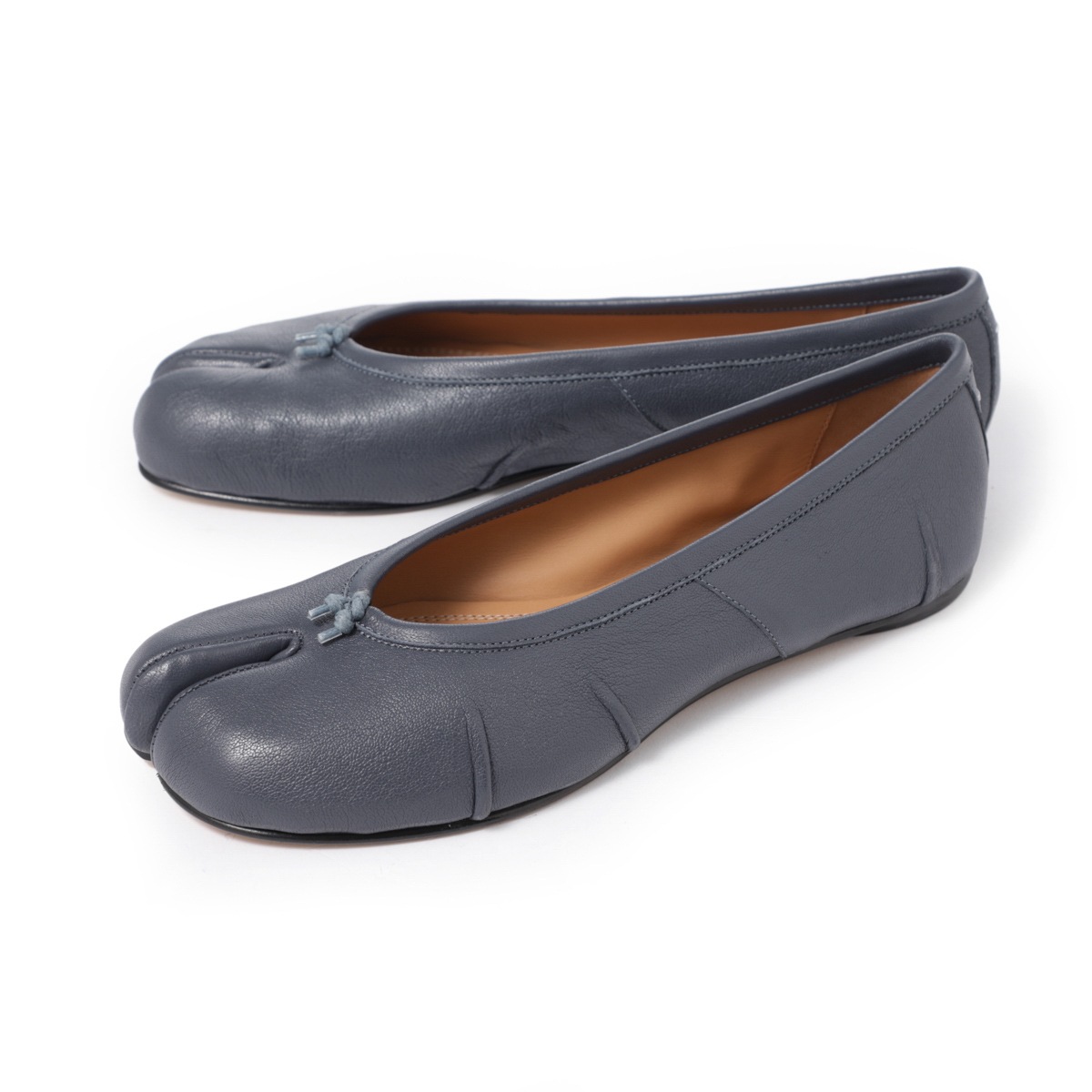 Maison Margielaフラットシューズ 「タビ」ニュー バレエシューズ