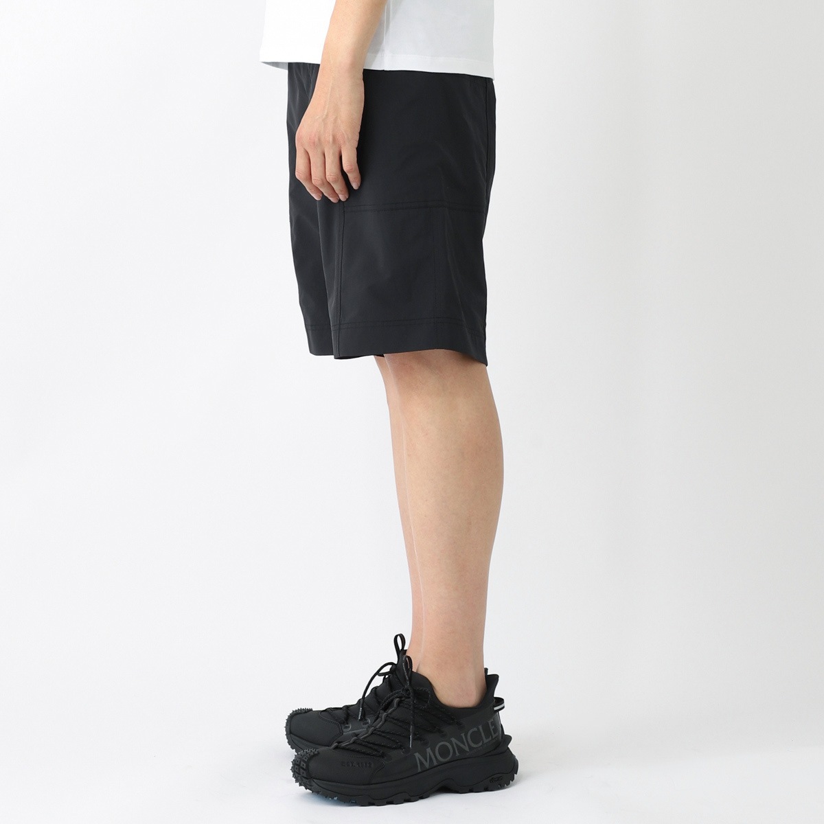 MONCLER GRENOBLE モンクレール グルノーブル ショートパンツ