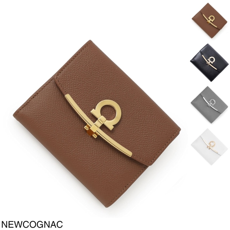 FERRAGAMOライトブルー 二つ折り財布 箱付き 81OnUOxWZuL._UY900_.jpg